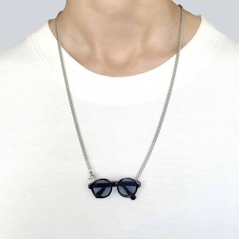 Eyeglasses Pendant
