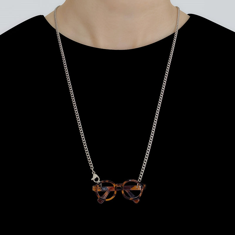 Eyeglasses Pendant